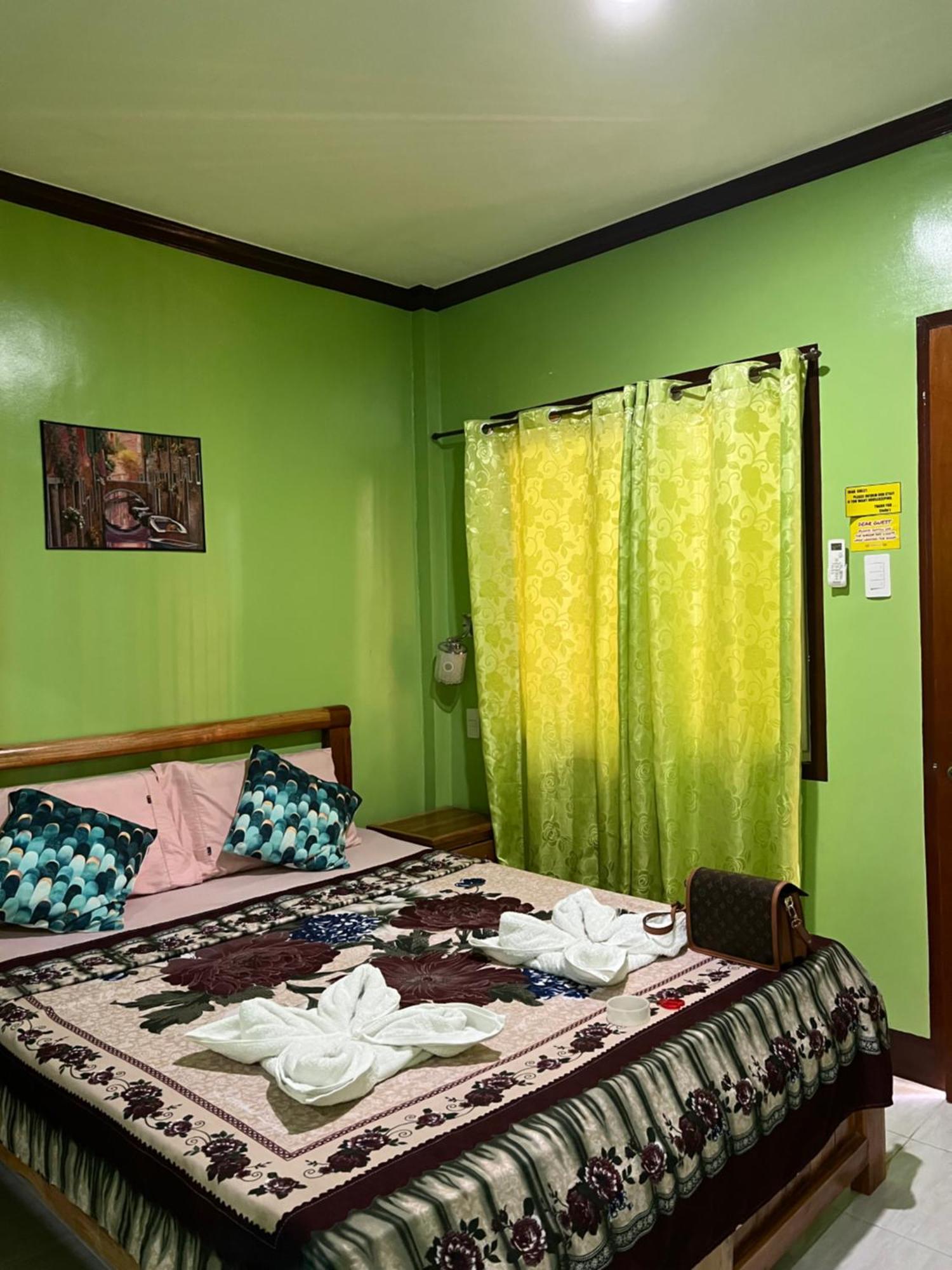 Stella'z guesthouse Siquijor Eksteriør billede